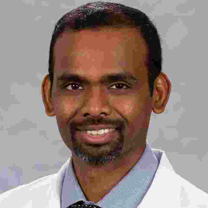 Dr Suresh Manickavel - Pulmologist/Chest Physician/Critical Care