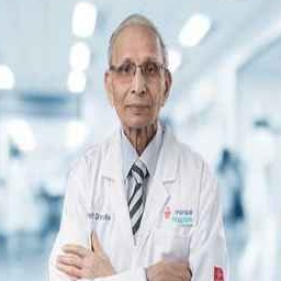 Dr R D Holla - Internal Medicine/Physician