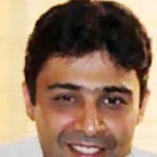 Dr Pavan Tambakad - Dentist