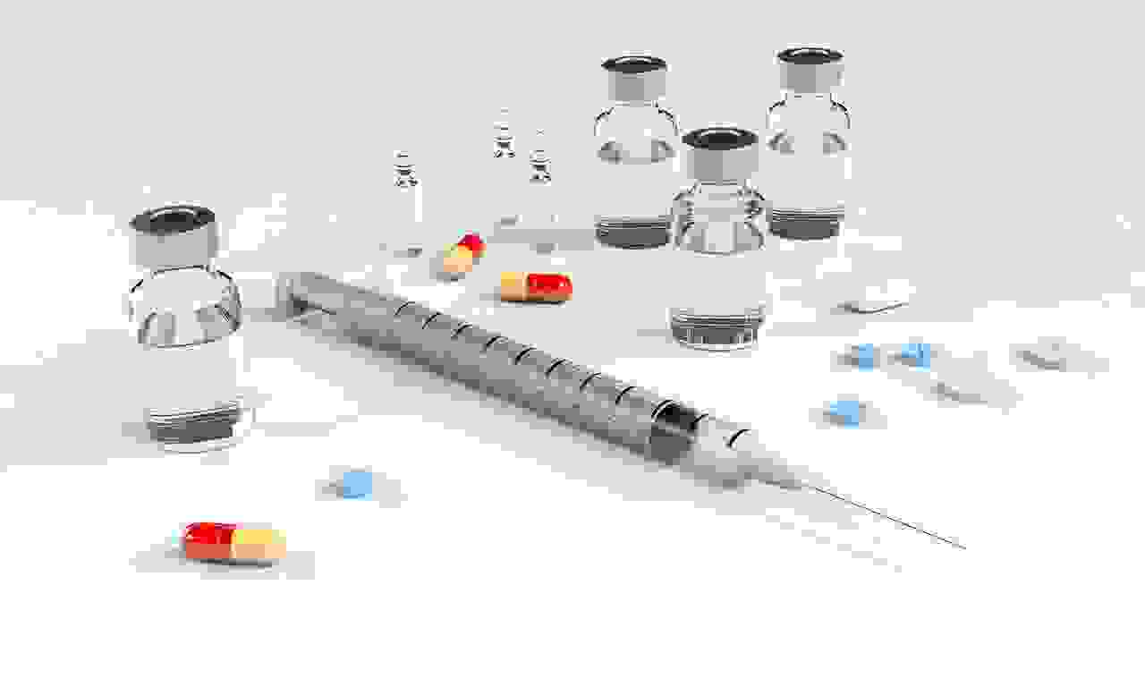 Medications causing liver failure and liver swellings